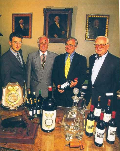 Numriser0001 les 4.jpg - 57.76 Ko