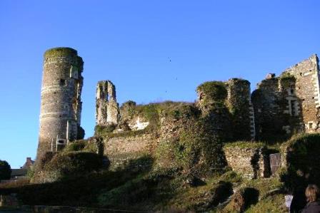 chateau Gilles de Rais fr